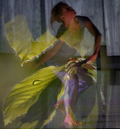 Eeva-Maria Mutka in rehearsal